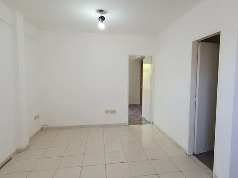 ALQUILER DPTO 2 AMB CON COCHERA EN CASEROS