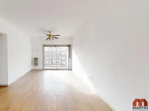 Departamento en Venta de 4 Ambientes en Parque Patricios con Balcón