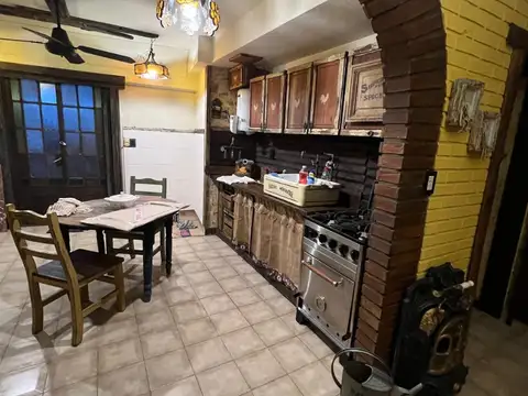 Depto Tipo Casa en Alquiler de 2 ambientes