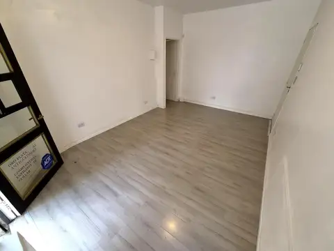 Agüero 2200
