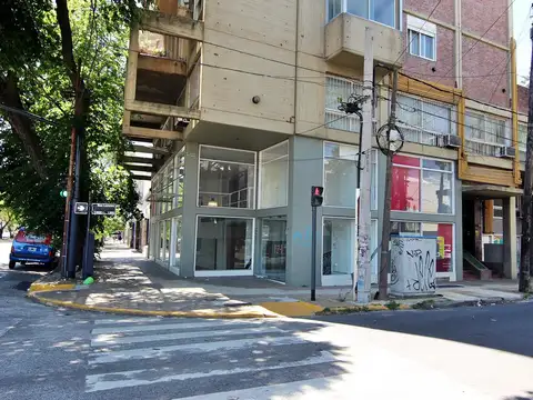 Av. Maipu al 3400 entre Acassuso y jose ingenieros