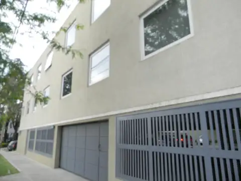 Oficina en Alquiler en La Merced, $ 700.000