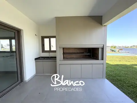 Casa en Venta en Villanueva, USD 549.000