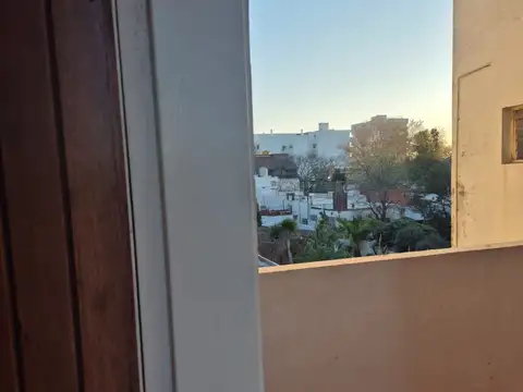 Departamento en Alquiler en San Andrés, $ 450.000