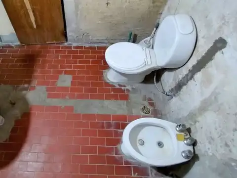 VENTA CASA GONZALEZ CATAN C/ JARDÍN SOBRE ASFALTO