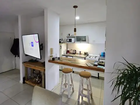 José León Suárez 700