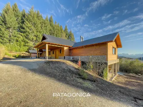 Casa 6 ambientes con 3 baños