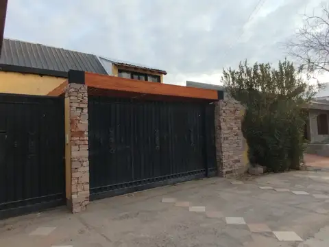 VENTA CASA EXCELENTE CATEGORIA EN SAN MARTIN