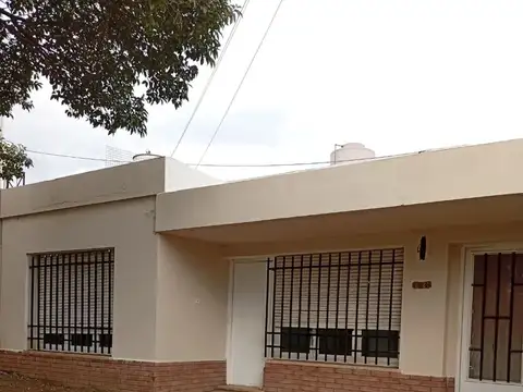 VENTA CASA 2 DORMITORIOS LA FRANCE CORDOBA