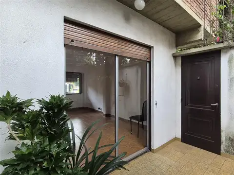 Casa 3 amb tipo duplex en venta, c/ patio y terraza.   B. Parque  -  V. Martelli APTO CREDITO