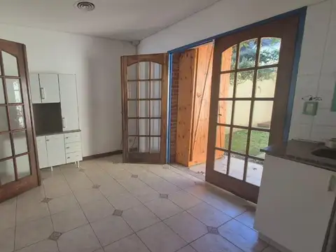 Departamento en Alquiler con 1 cocheras
