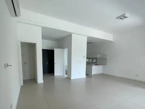 Casa en Alquiler en Ayres Plaza, USD 1.800