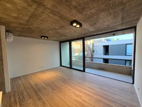 Departamento en Alquiler en San Isidro Centro, USD 950