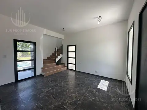 Casa en Venta en Ezeiza, USD 235.000