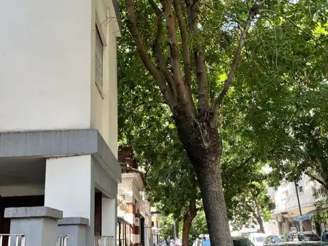 Venta Casa o Lote 8,66x 19m2 en dos plantas ideal Inversion