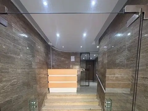 Oficina en Venta en Avellaneda, USD 63.000
