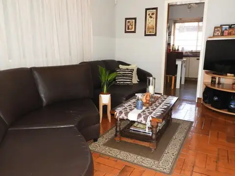 Casa  en Venta ubicado en Caseros, Tres de Febrero, G.B.A. Zona Oeste