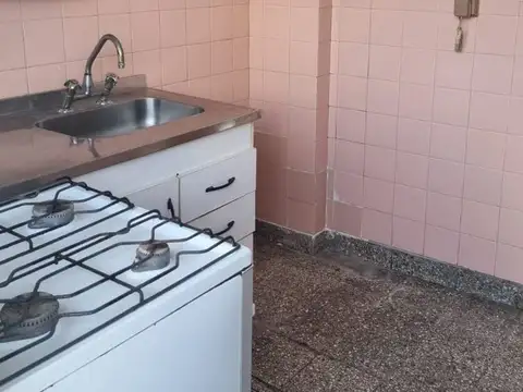 Departamento en Venta en Flores, USD 84.900