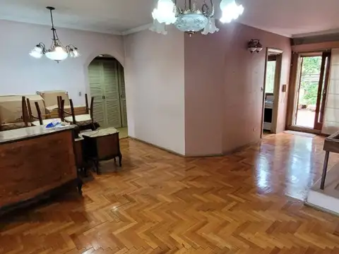 Depto Tipo Casa en Venta al Este