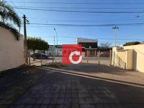 Casa 6 ambientes con 3 baños