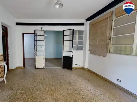 Depto Tipo Casa en Venta 51 años