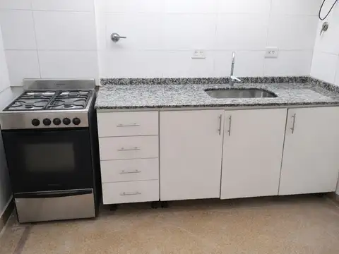 Depto Tipo Casa 2 ambientes con 1 baño