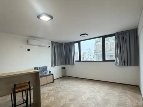Alquiler monoambiente amoblado, al frente, ESTE, con amenities