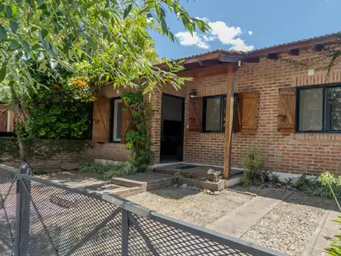 Casa 4 amb en Altos de Pacheco