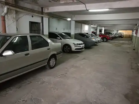 Cochera en Venta Cubierta