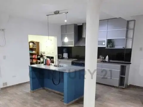 Venta Duplex 3 dormitorios Fernandez Oro