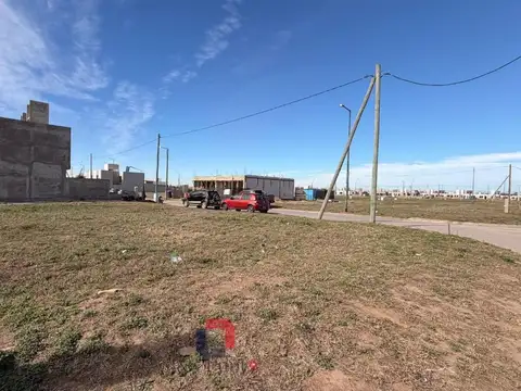 LOTE EN CAMPOS DE MANANTIALES (apto duplex)