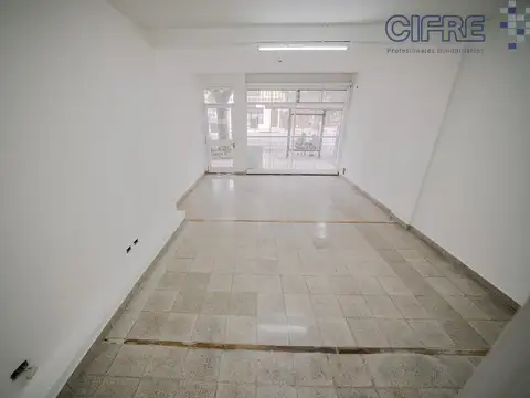 Local en Venta en Chacarita, USD 180.000