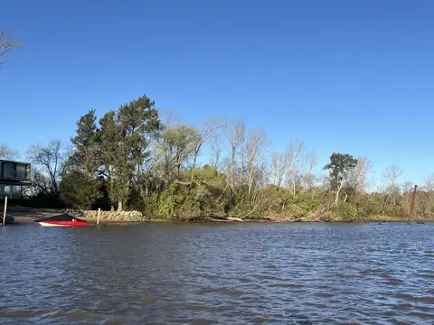 Terreno en Venta 100  mts Fondo