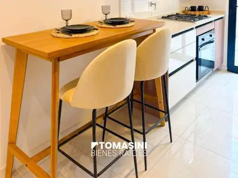 Depto Tipo Casa 4 ambientes con 3 baños