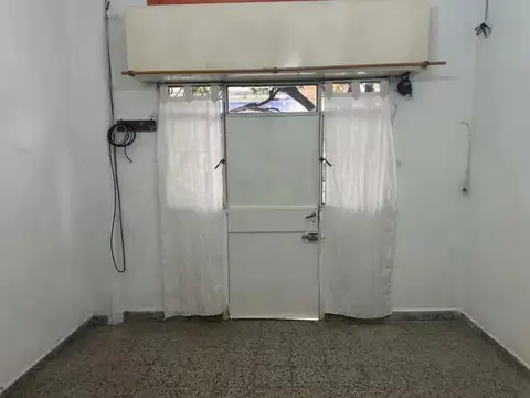 Depto Tipo Casa en Alquiler de Monoambiente