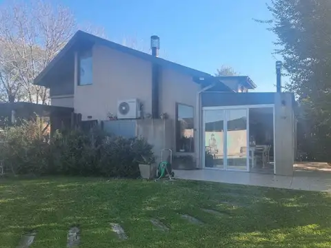 Casa  en Venta en La Madrugada, Pilar, G.B.A. Zona Norte