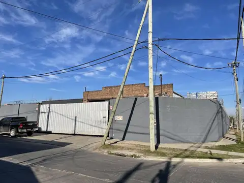 Excelente galpon en Don Torcuato a pocos mts de Panamericana