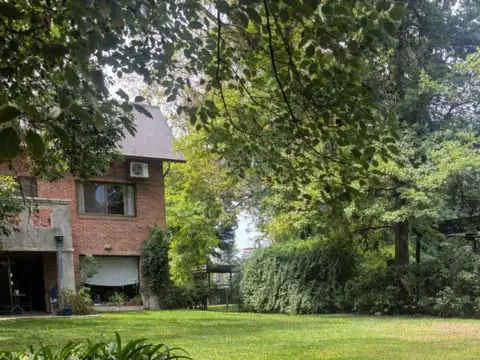 Casa 6 ambientes con 3 baños