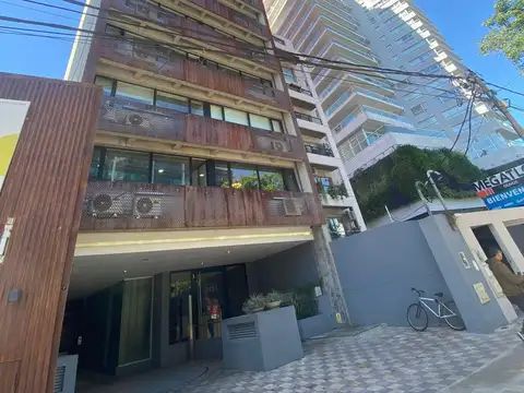 Oficina en venta sobre Av. Libertador y Corrientes, Olivos, Edificio "Palmera Bureau"
