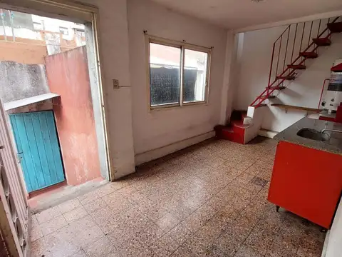 Departamento 5 ambientes con 2 baños