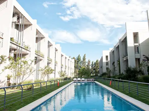 Departamento en alquiler planta baja con jardin en Loft de Ayres Vila Pilar