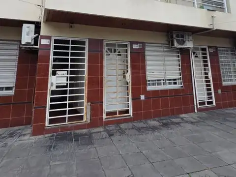 2 AMBIENTES PLANTA BAJA CON PATIO
