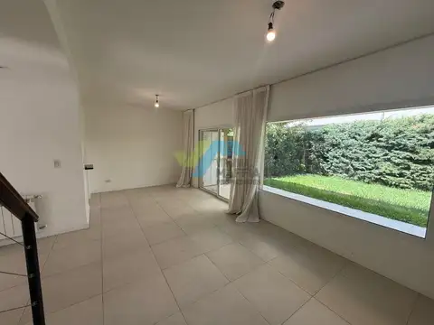 Casa en Venta en Boulevard Del Sol, USD 195.000
