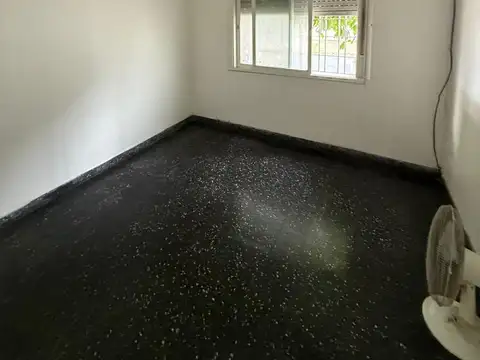 ALQUILER CONSULTORIO OFICINA USO PROFESIONAL