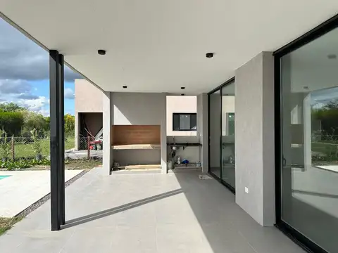 Casa en Venta en Puertos - Araucarias, USD 389.000