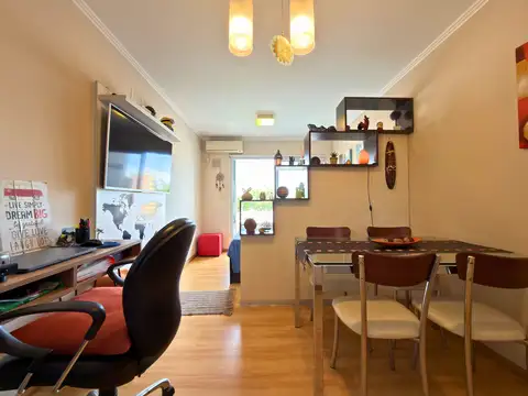 Venta Monoambiente amoblado con balcón en Echesortu, Rosario