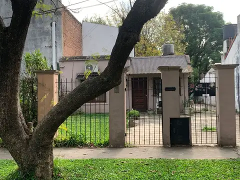 VENTA CASA 5 AMB.  MUÑIZ, SAN MIGUEL JARDIN