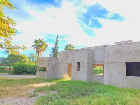 CASA EN VENTA PROYECTO EN DESARROLLO RIVADAVIA