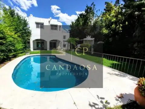 Divina Casa en Venta en Country Los Lagartos,Apto Credito