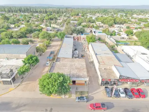 Galpon en Venta 70  mts Fondo